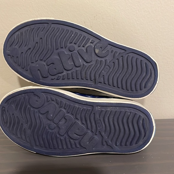 50th anniversary Disney Native shoes - Picture 3 of 4